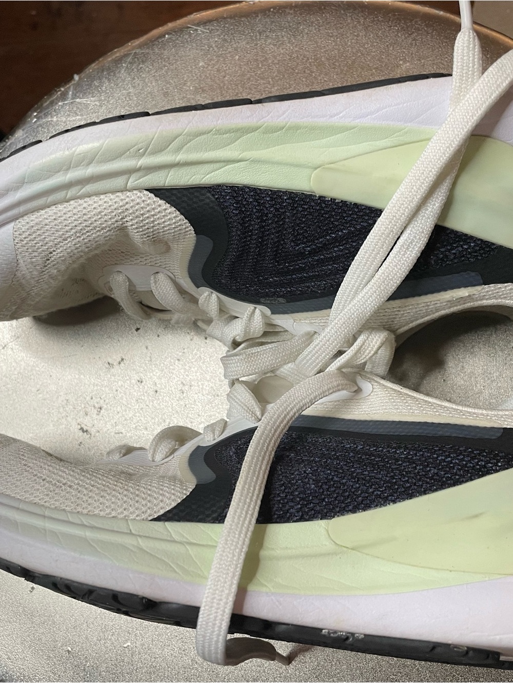 Lululemon Women's Blissfeel 2 Running Shoe - Picture 7 of 14